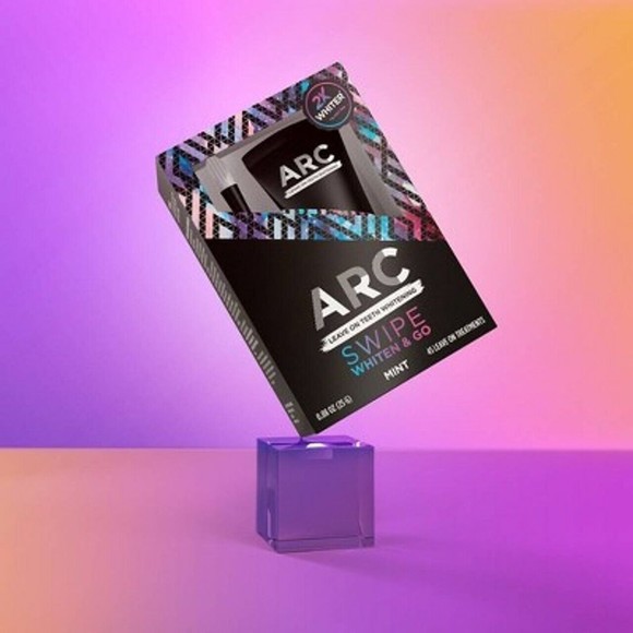 ARC Leave on Teeth Whitening, 45 Treatments, 1 Wand and 1 Stand EXP: 9/23 - Picture 2 of 3